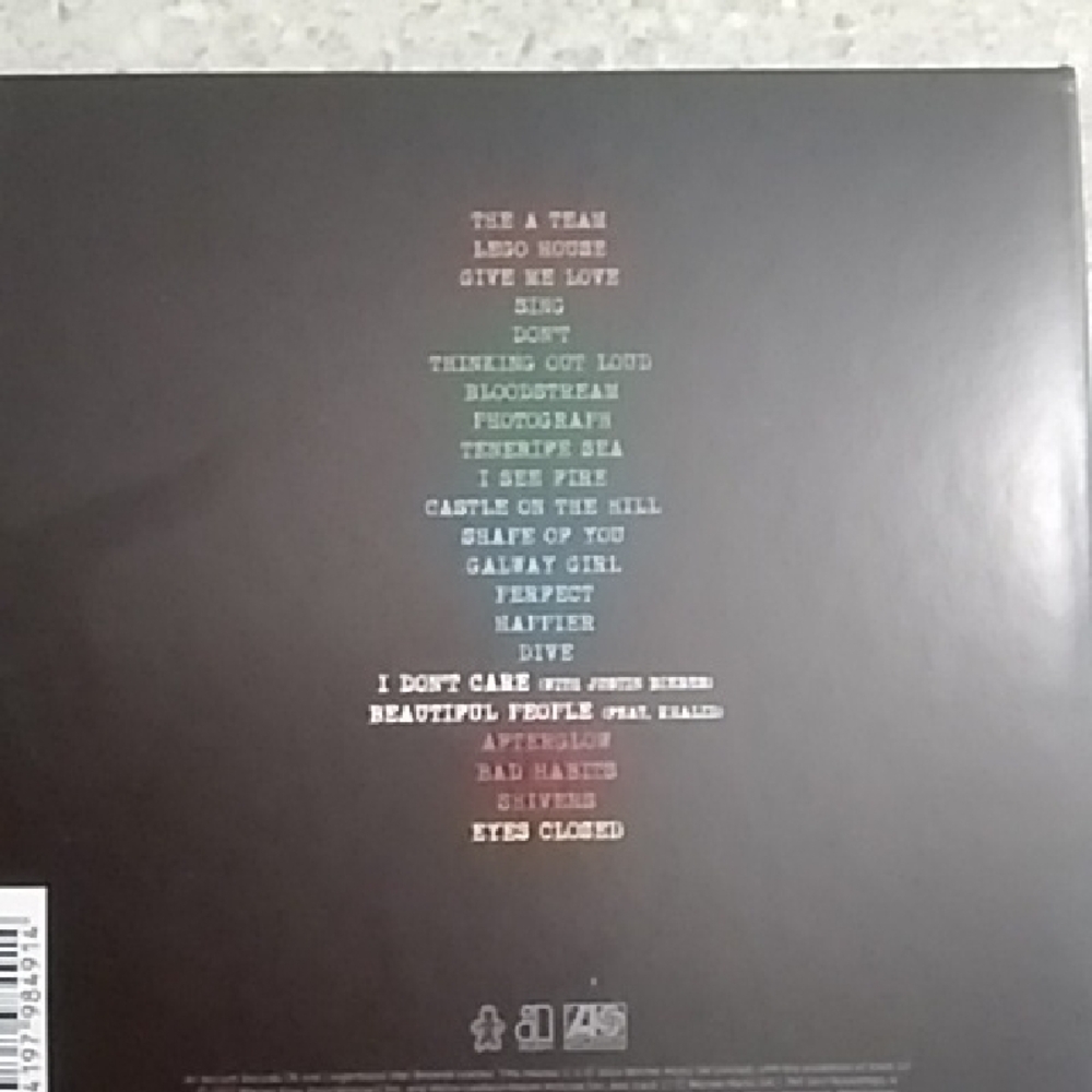 Ed Sheeran Tour Collection Album CD - Picture 2 of 3
